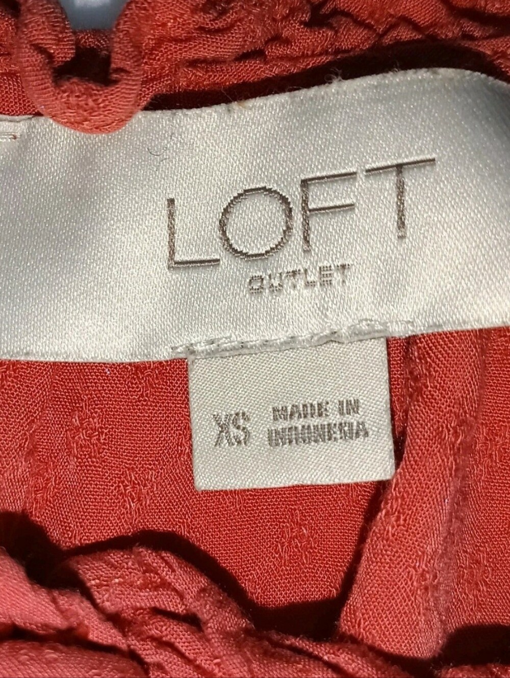 LOFT Rust-Red Button-Front Short Sleeve Blouse - Picture 3 of 5
